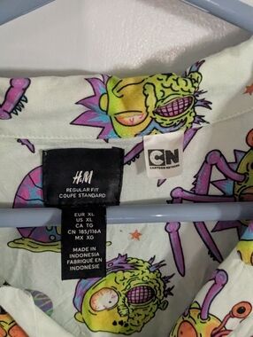 H&M Cartoon Network Print Button-Up Shirt - XL